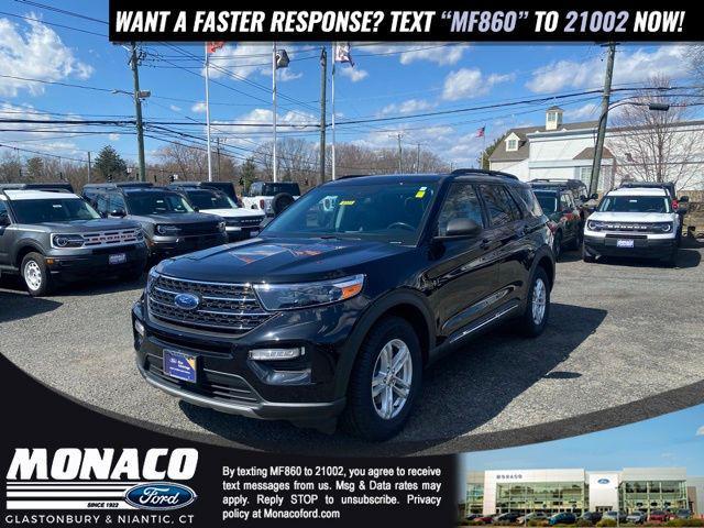 Photo of 2022 Agate Black Metallic Ford Explorer