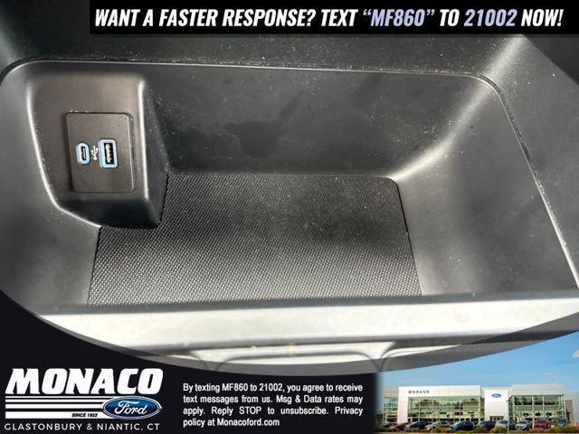Photo of 2023 Hot Pepper Red Metallic Tinted Clearcoat Ford F-150