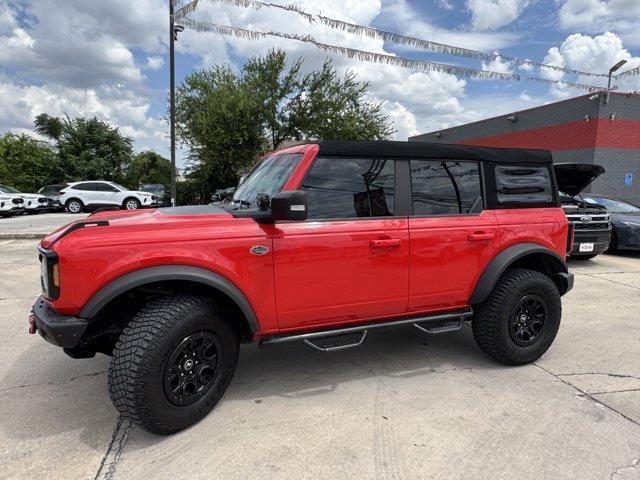 Photo of 2023 Race Red Ford Bronco