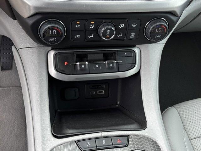 Photo of 2023 Summit White GMC Acadia
