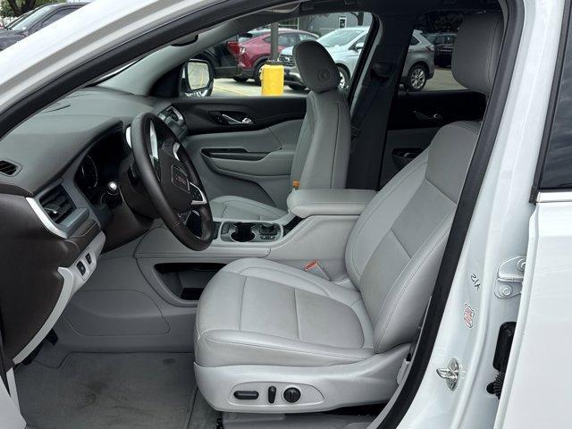 Photo of 2023 Summit White GMC Acadia