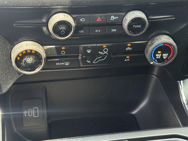 Photo of 2025 Agate Black Metallic Ford F-150