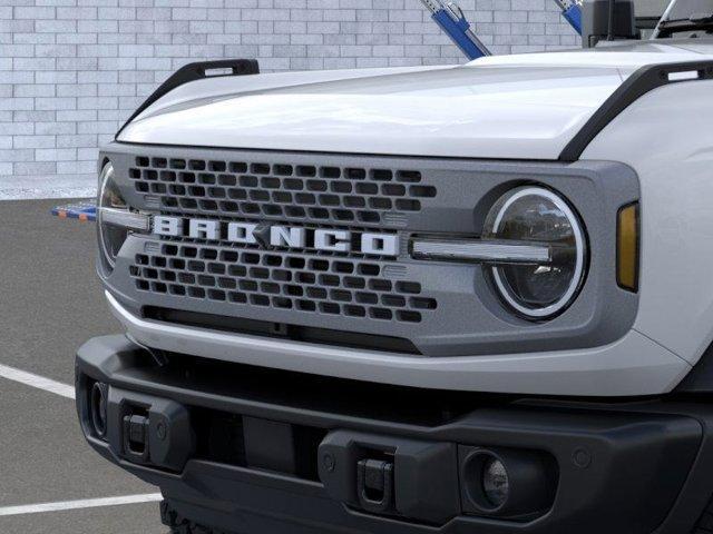 Photo of 2025 Oxford White Ford Bronco
