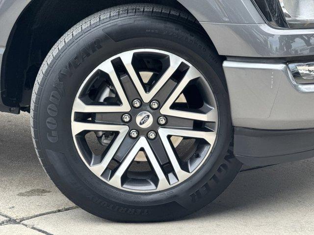Photo of 2023 Carbonized Gray Metallic Ford F-150
