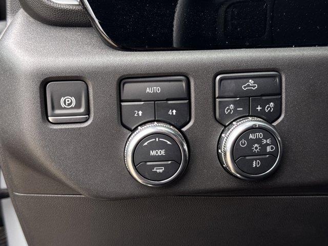 Photo of 2024 Gray GMC Sierra 1500