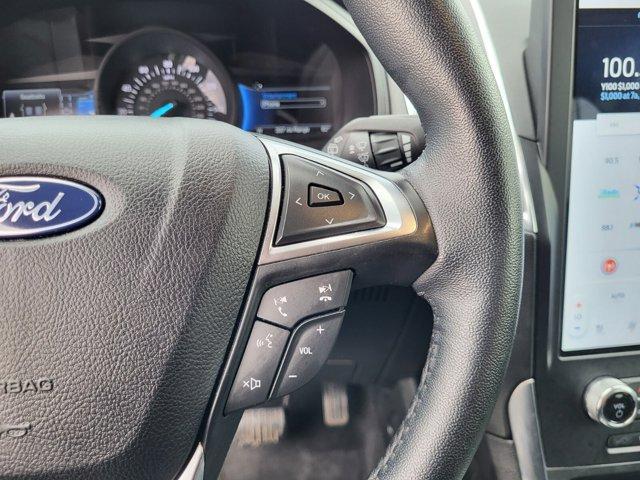 Photo of 2024 Agate Black Metallic Ford Edge