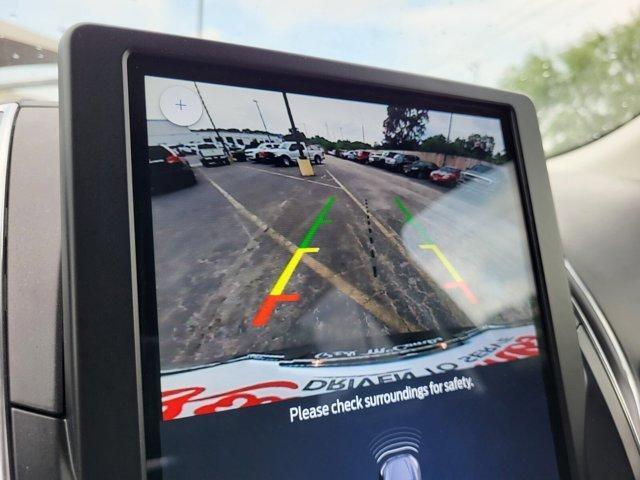 Photo of 2024 Agate Black Metallic Ford Edge