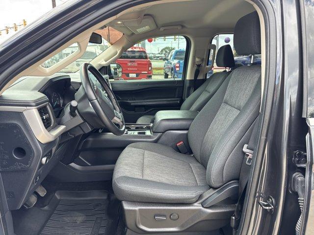 Photo of 2022 Dark Matter Metallic Ford Expedition