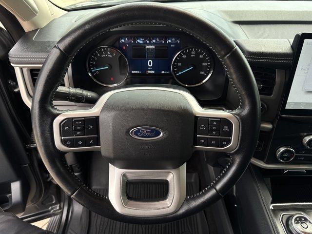 Photo of 2022 Dark Matter Metallic Ford Expedition