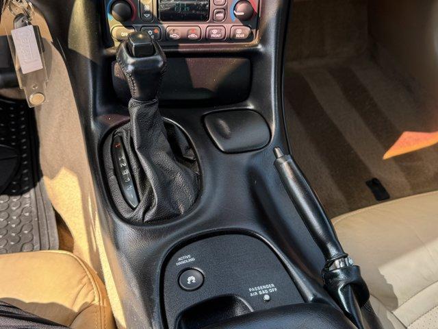 Photo of 2004 Magnetic Red Metallic II Chevrolet Corvette