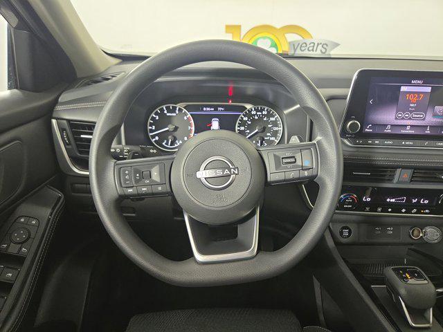 Photo of 2024 Gun Metallic Nissan Rogue