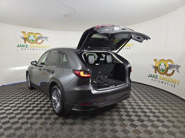 Photo of 2024 Machine Gray Metallic Mazda CX-90