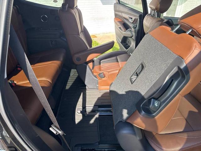 Photo of 2023 Crystal Black Silica Subaru Ascent