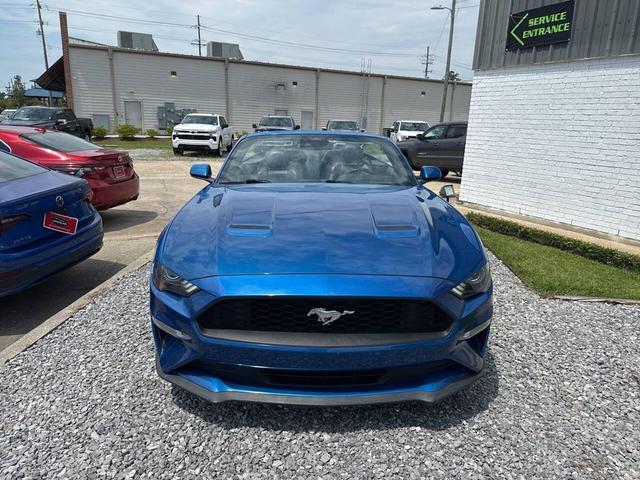 Photo of 2021 Velocity Blue Metallic Ford Mustang