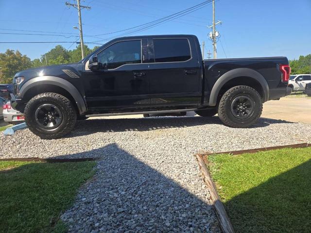 Photo of 2018 Shadow Black Ford F-150