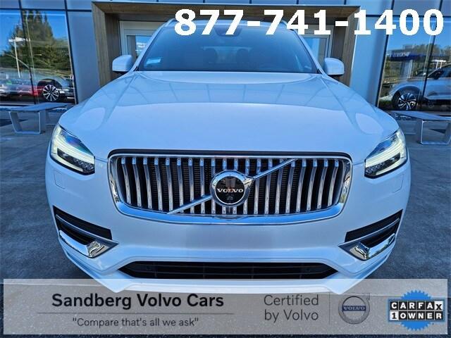 Photo of 2023 Crystal White Volvo XC90 Recharge Plug-In Hybrid