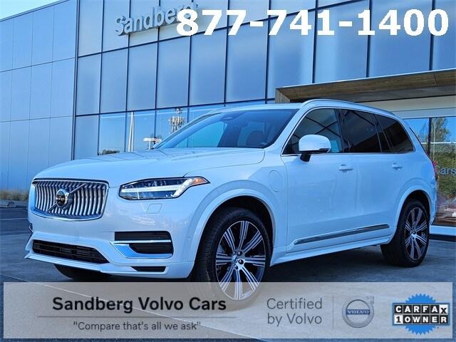 Photo of 2023 Crystal White Volvo XC90 Recharge Plug-In Hybrid