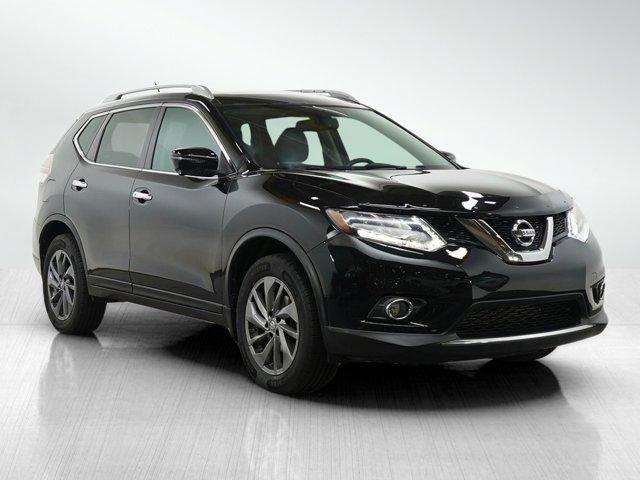 Photo of 2016 Black Nissan Rogue