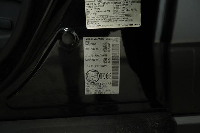 Photo of 2016 Black Nissan Rogue