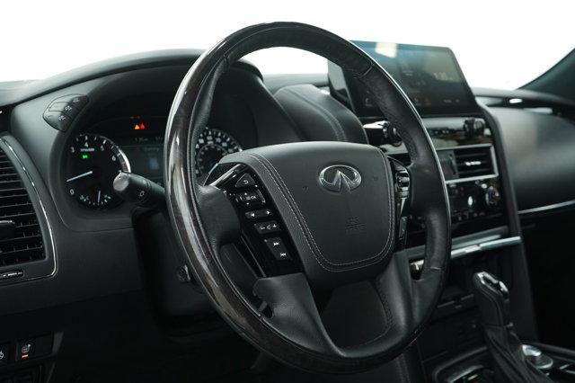 Photo of 2023 Gray INFINITI QX80