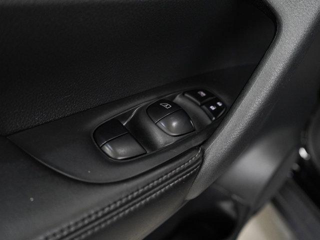 Photo of 2020 Black Nissan Rogue
