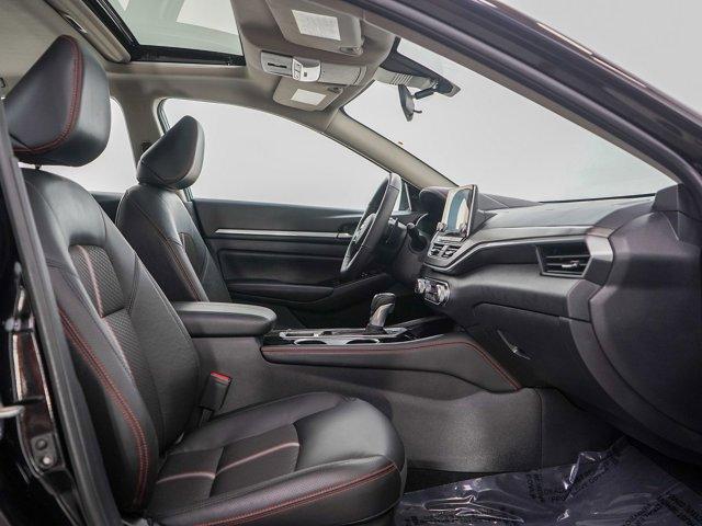 Photo of 2025 Super Black Nissan Altima