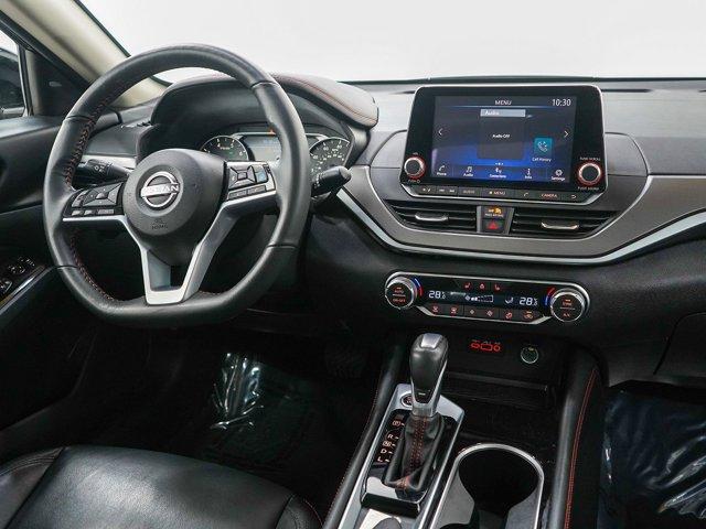 Photo of 2025 Super Black Nissan Altima