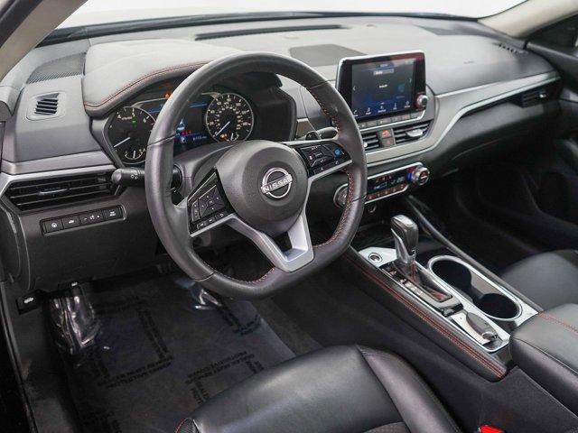 Photo of 2025 Super Black Nissan Altima
