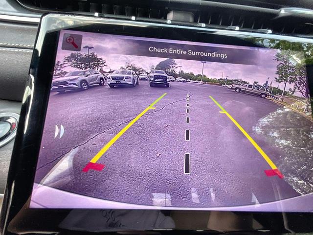 Photo of 2024 Silver Zynith Jeep Grand Cherokee