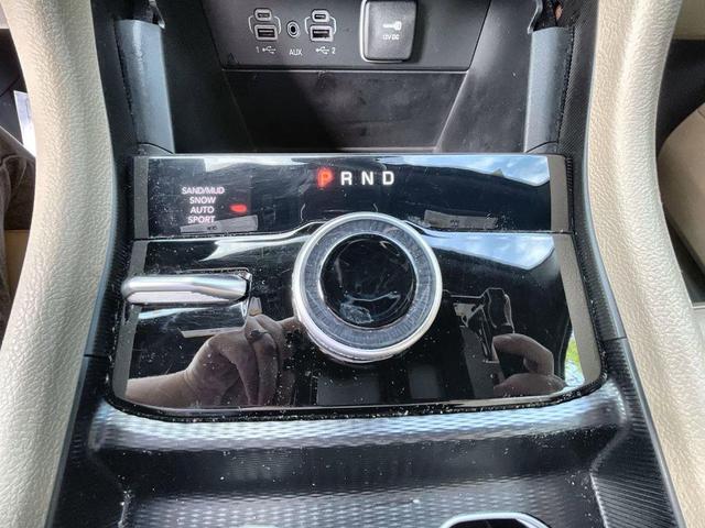 Photo of 2024 Silver Zynith Jeep Grand Cherokee