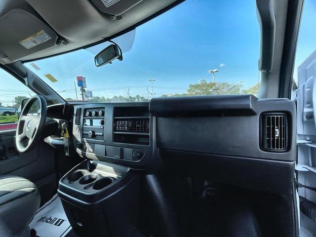 Photo of 2024 Summit White GMC Savana 2500