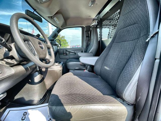 Photo of 2024 Summit White GMC Savana 2500