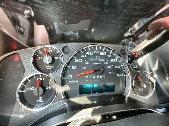 Photo of 2024 Summit White GMC Savana 2500