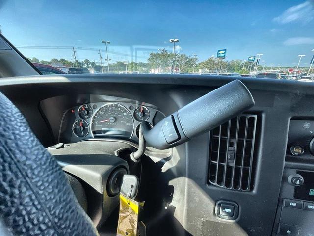 Photo of 2024 Summit White GMC Savana 2500
