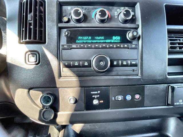 Photo of 2024 Summit White GMC Savana 2500