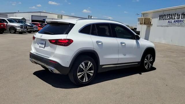 Photo of 2024 Polar White Mercedes-Benz GLA 250