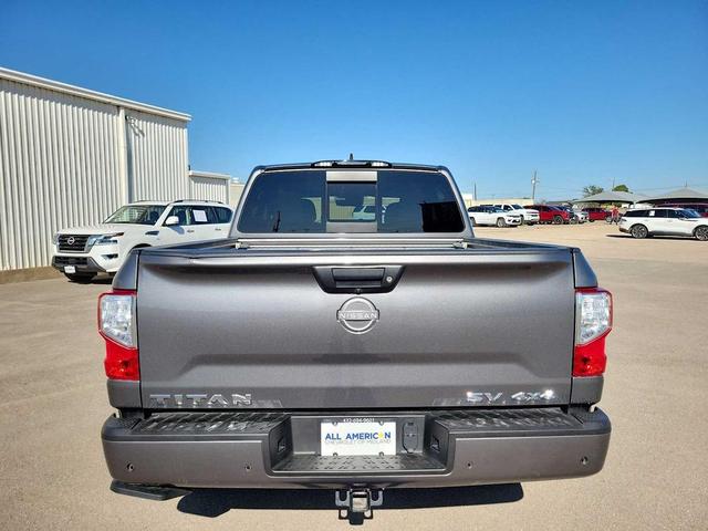 Photo of 2024 Gun Metallic Nissan Titan