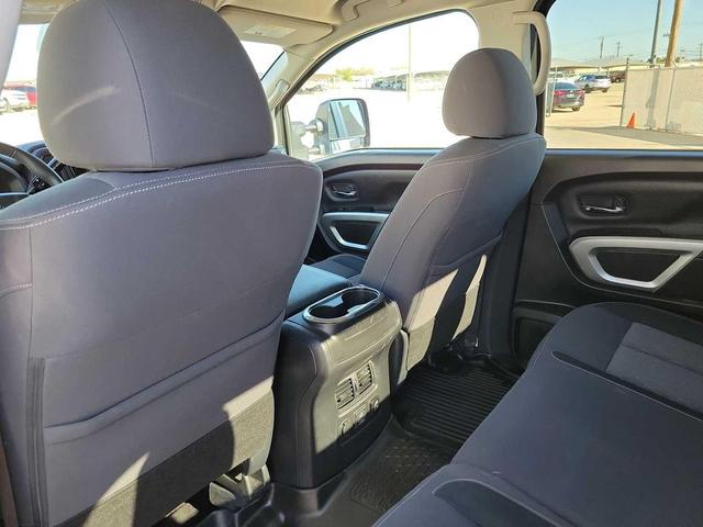 Photo of 2024 Gun Metallic Nissan Titan
