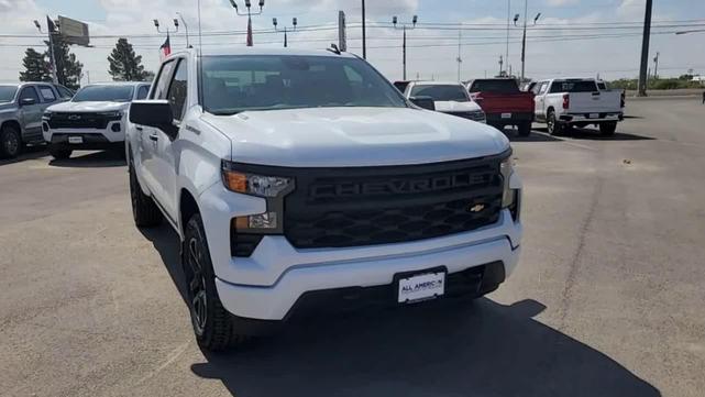 Photo of 2025 Summit White Chevrolet Silverado 1500
