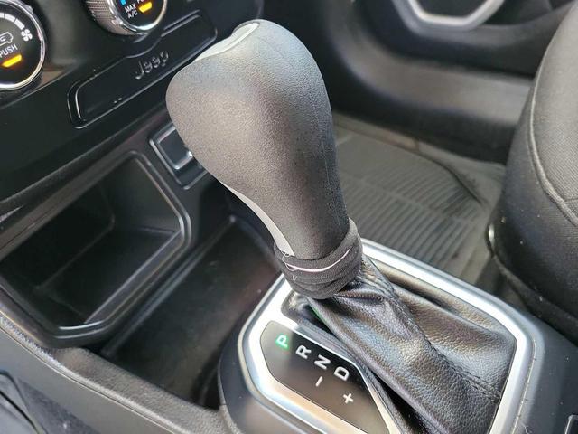 Photo of 2020 Sting-Gray Clearcoat Jeep Renegade