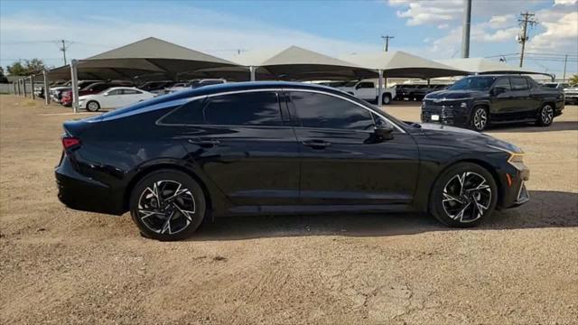 Photo of 2025 Aurora Black Pearl Kia K5