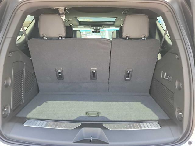 Photo of 2025 Iridescent Pearl Tricoat Chevrolet Tahoe