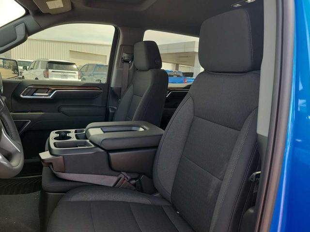 Photo of 2025 Riptide Blue Metallic Chevrolet Silverado 1500