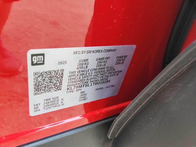 Photo of 2026 GAS APEX RED Chevrolet Trailblazer