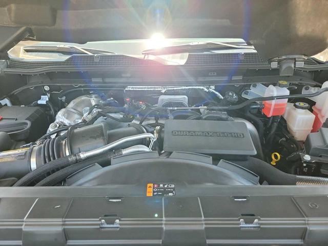 Photo of 2025 Summit White Chevrolet Silverado 3500