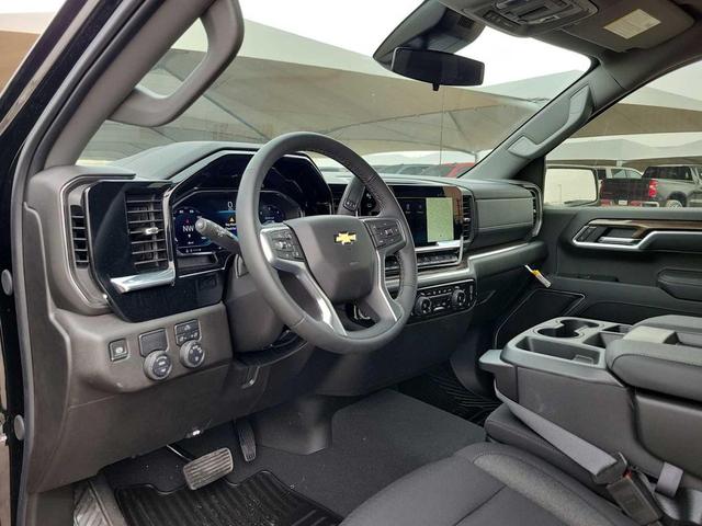 Photo of 2025 Black Chevrolet Silverado 1500