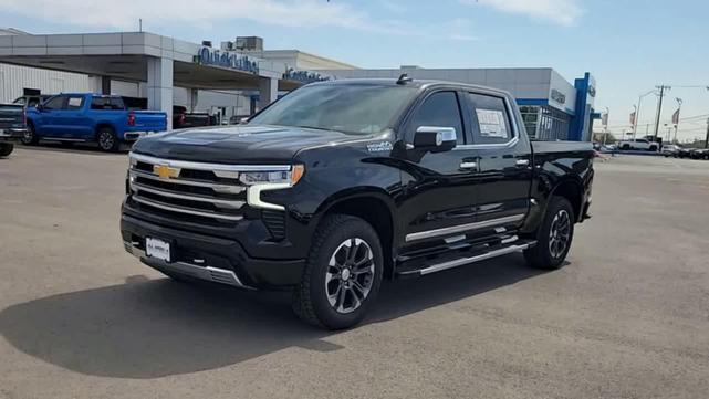 Photo of 2025 Black Chevrolet Silverado 1500