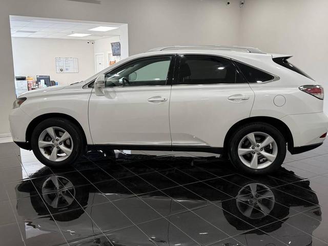 Photo of 2015 Ultra White Lexus RX 350