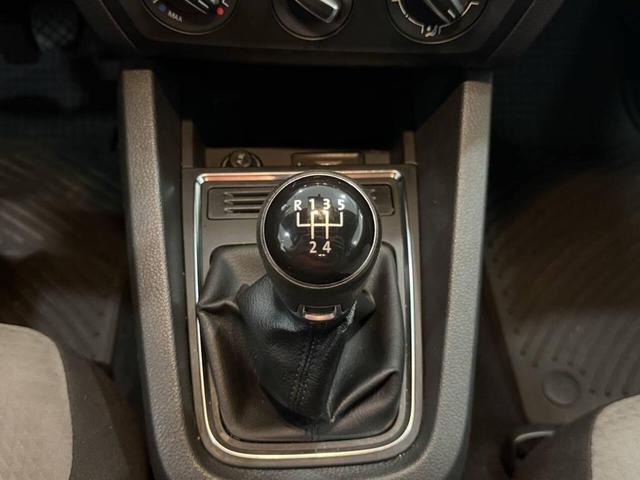 Photo of 2017 White Volkswagen Jetta