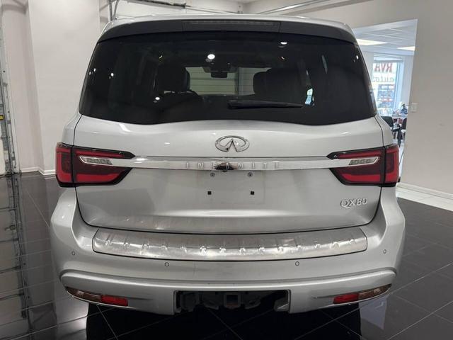 Photo of 2020 Liquid Platinum INFINITI QX80